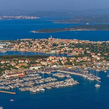 In 3837-3 * Betina (Sibenik-Knin)